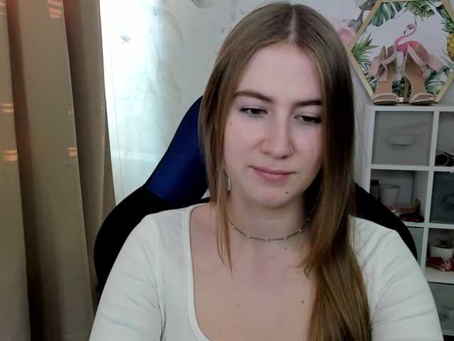 desireMegan live cam on BongaCams