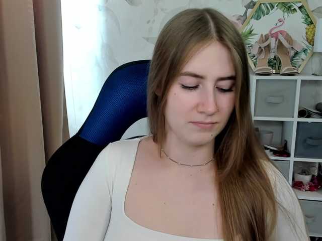 desireMegan live cam on BongaCams