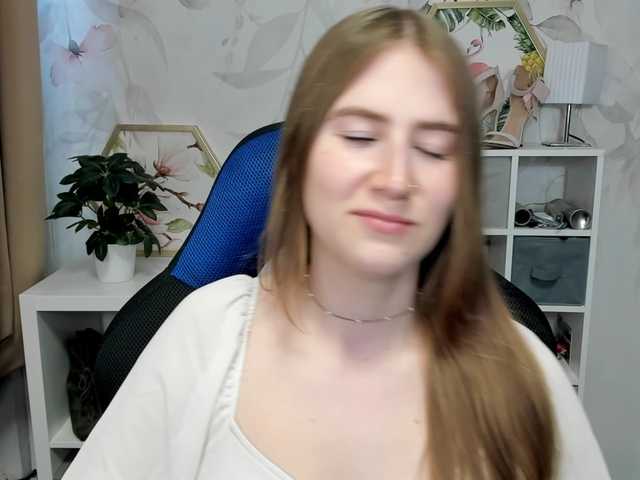 desireMegan live webcam show