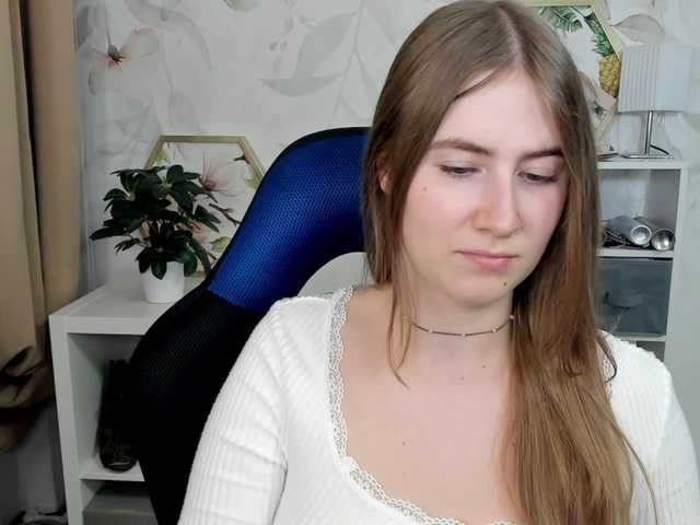 desireMegan live cam on BongaCams