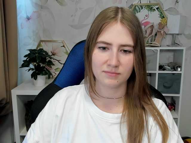 desireMegan live cam on BongaCams