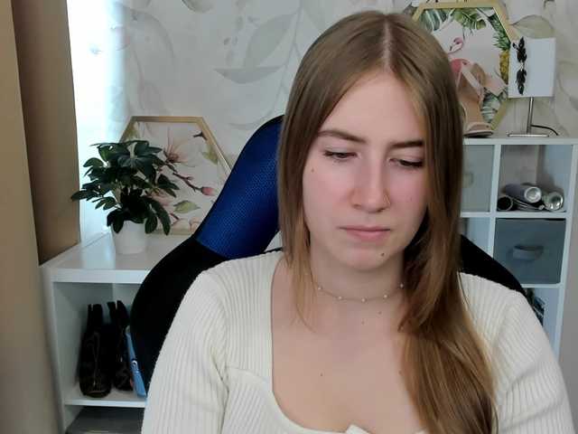 desireMegan live cam on BongaCams