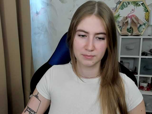 desireMegan live cam on BongaCams