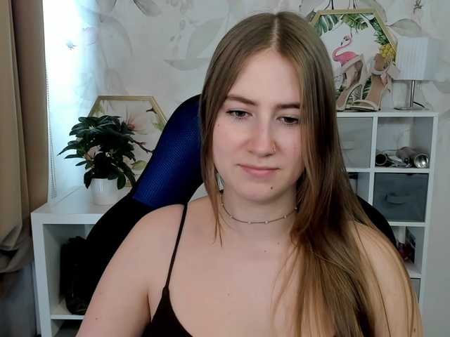 desireMegan live cam on BongaCams