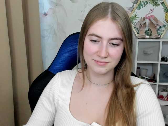 desireMegan live cam on BongaCams