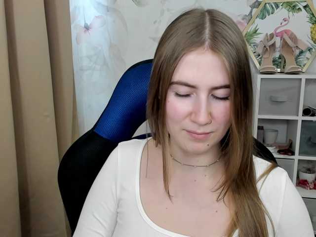 desireMegan live cam on BongaCams
