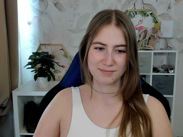 desireMegan live cam on BongaCams
