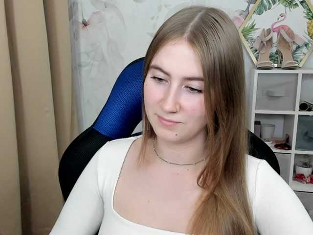 desireMegan live cam on BongaCams