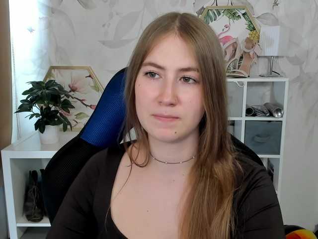 desireMegan live cam on BongaCams