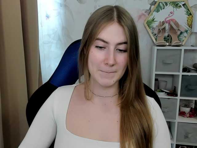 desireMegan live cam on BongaCams