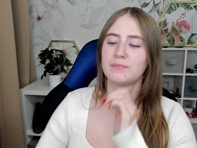 desireMegan live cam on BongaCams