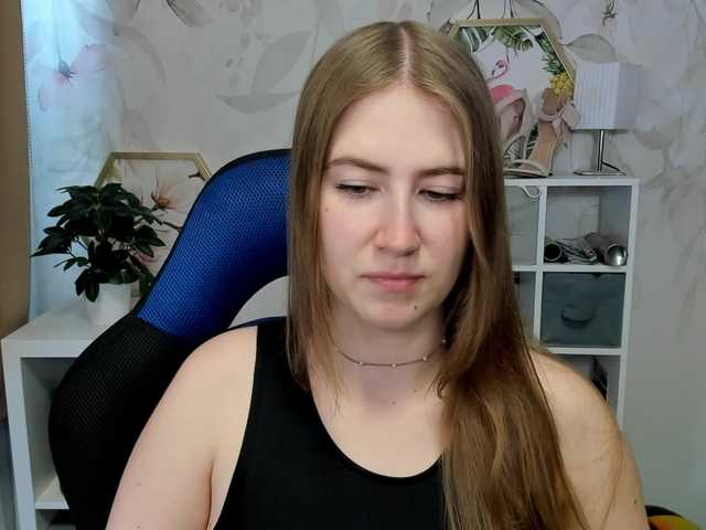 desireMegan live cam on BongaCams