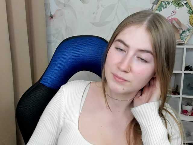 desireMegan live cam on BongaCams