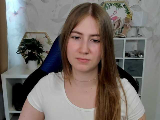 desireMegan live cam on BongaCams