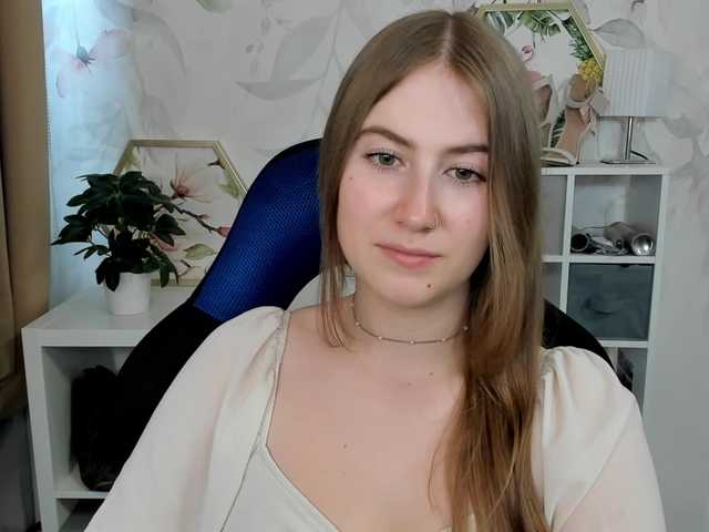 desireMegan live webcam show
