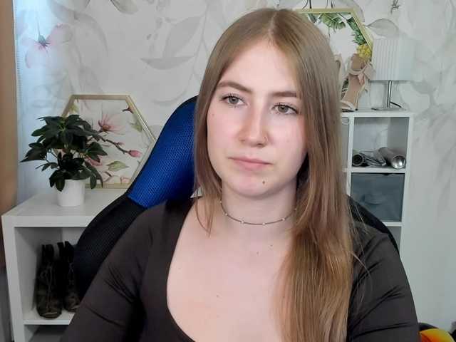 desireMegan live cam on BongaCams