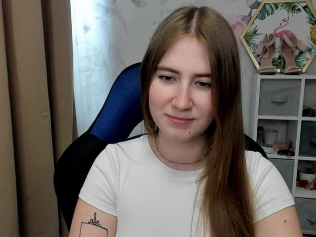 desireMegan live cam on BongaCams