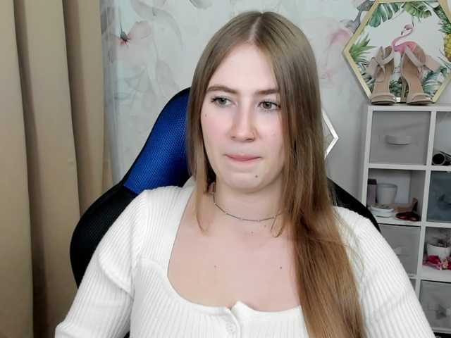 desireMegan live cam on BongaCams