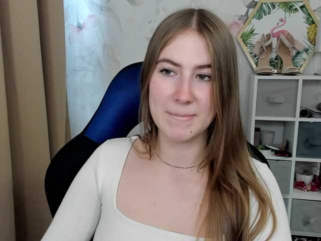 desireMegan live cam on BongaCams