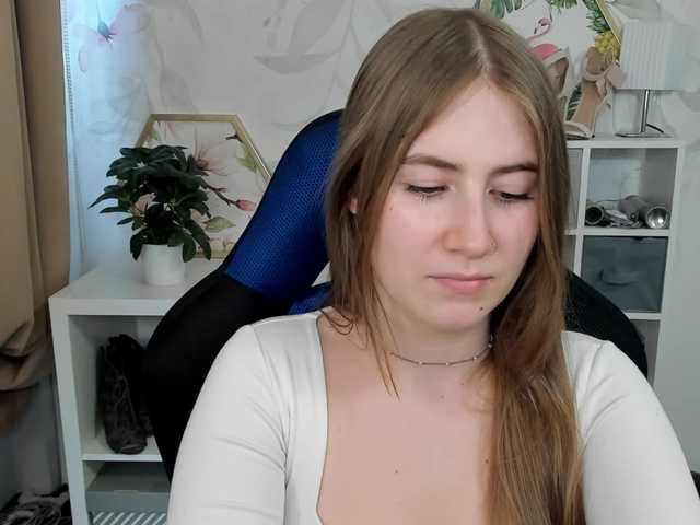 desireMegan live cam on BongaCams