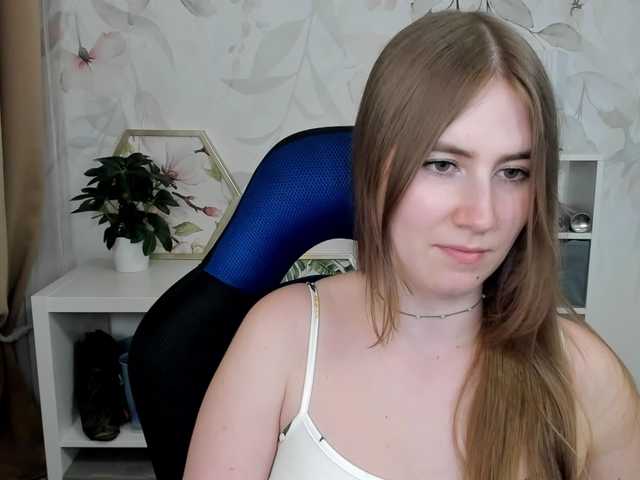 desireMegan live cam on BongaCams