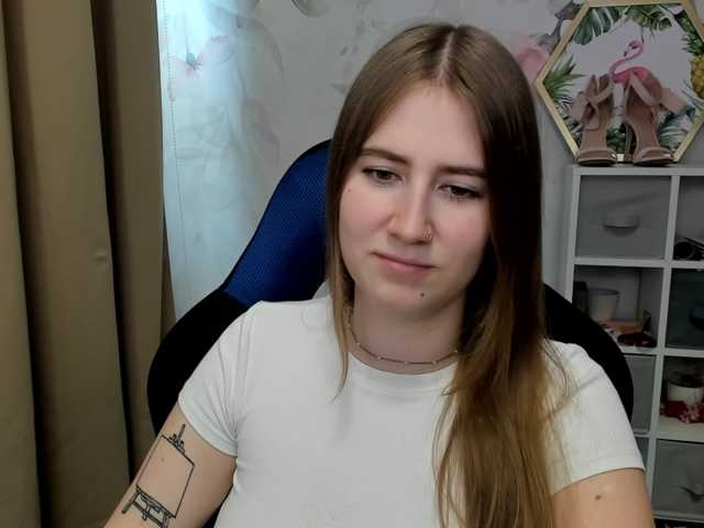 desireMegan live cam on BongaCams