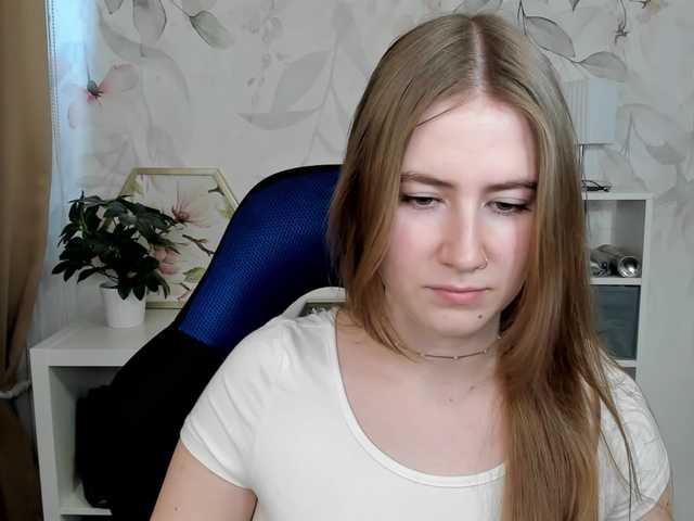 desireMegan's BongaCams show and profile