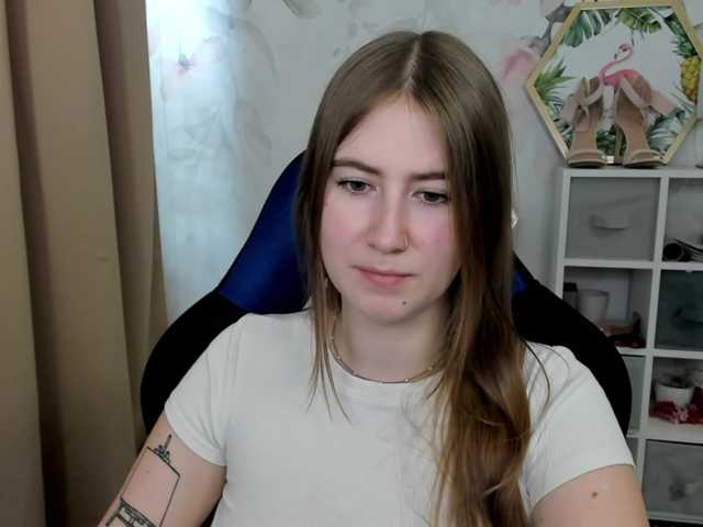 desireMegan live cam on BongaCams