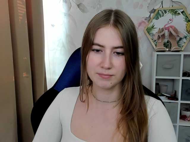 desireMegan live cam on BongaCams