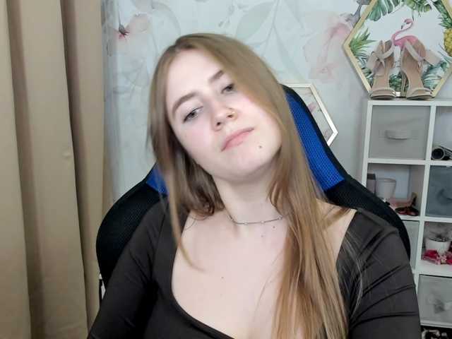 desireMegan live cam on BongaCams
