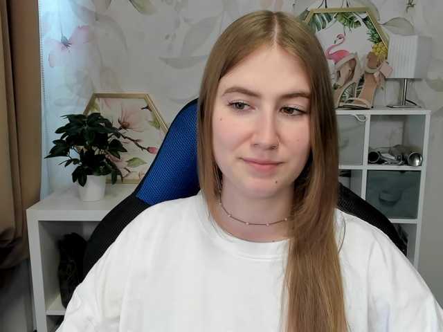 desireMegan live webcam show