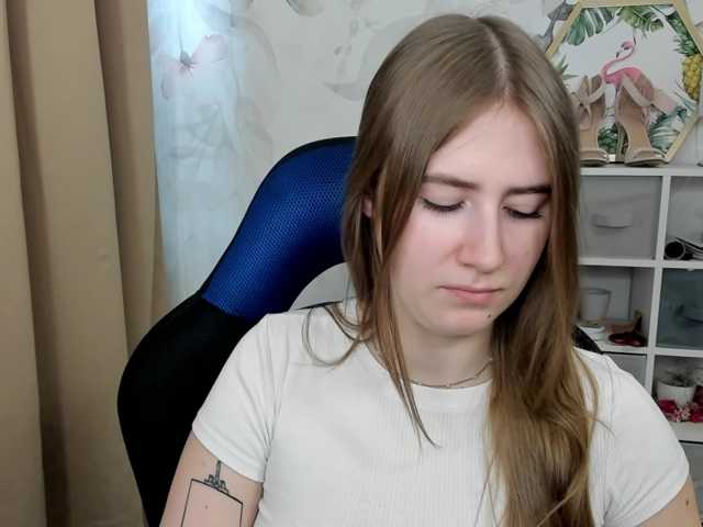 desireMegan live cam