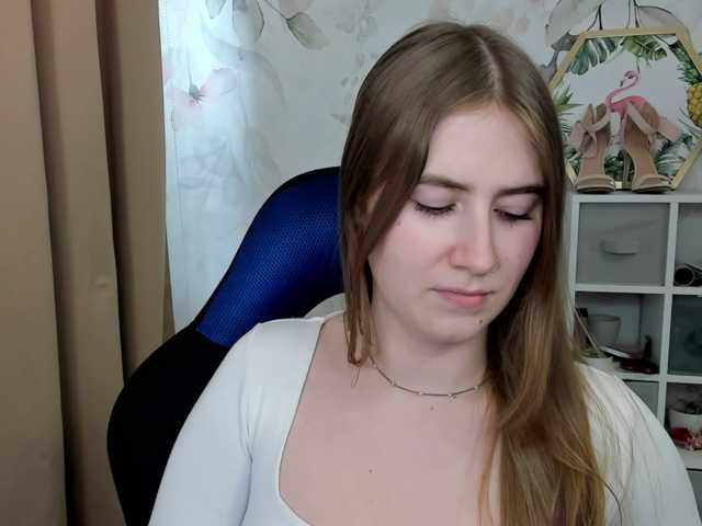 desireMegan live cam on BongaCams
