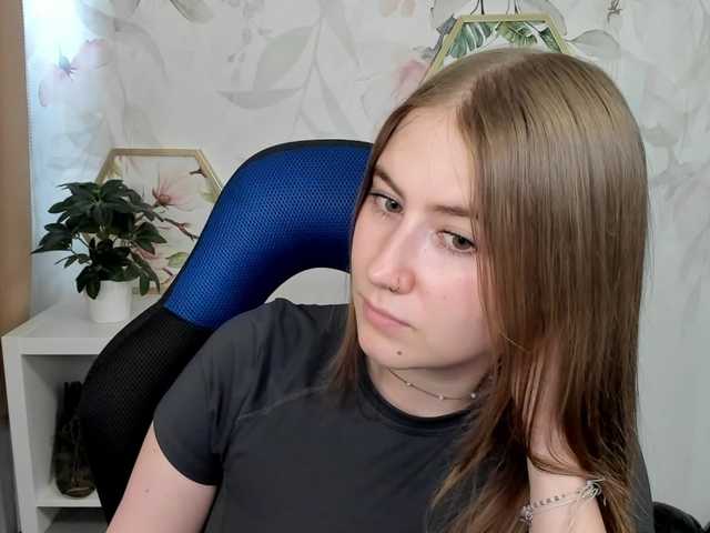 desireMegan live cam on BongaCams