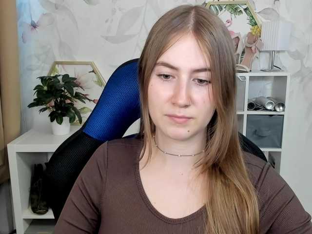 desireMegan live cam on BongaCams