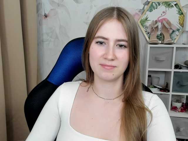 desireMegan live cam on BongaCams