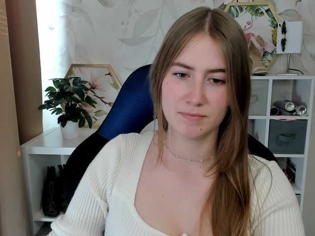 desireMegan live cam on BongaCams