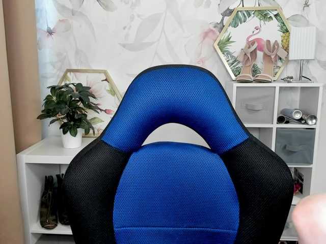 desireMegan live cam on BongaCams