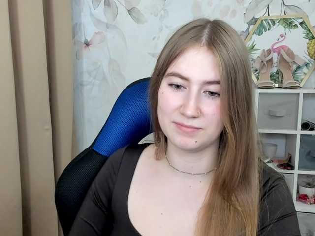 desireMegan live cam on BongaCams