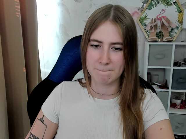 desireMegan live cam on BongaCams