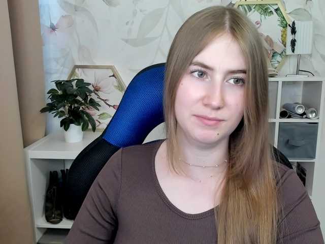 desireMegan live cam on BongaCams