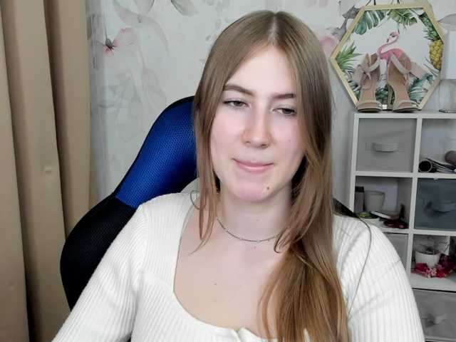 desireMegan live cam on BongaCams