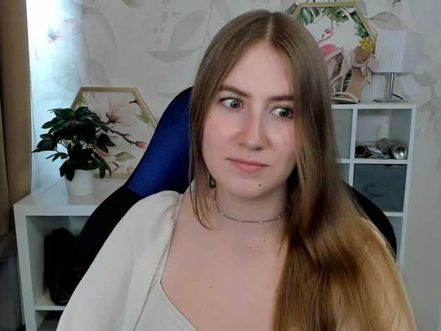 desireMegan live webcam show