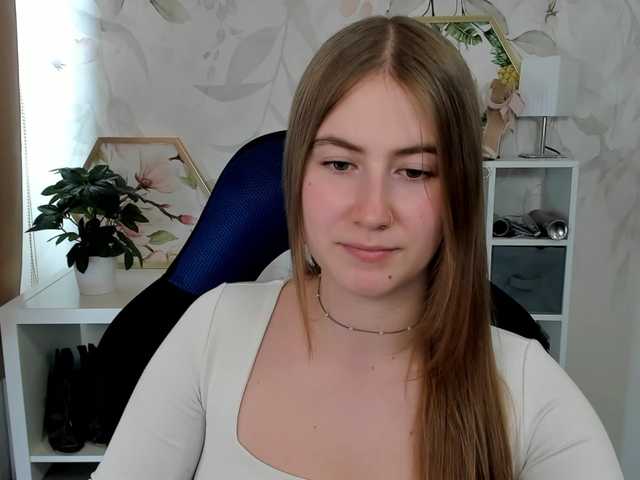 desireMegan live cam on BongaCams
