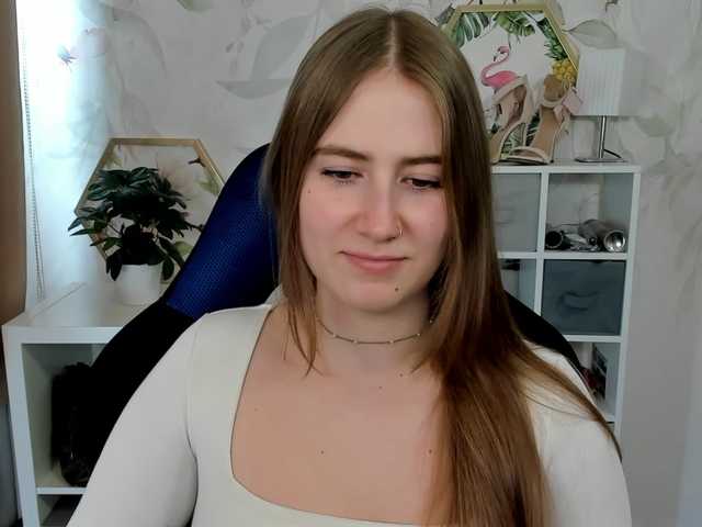 desireMegan live cam on BongaCams