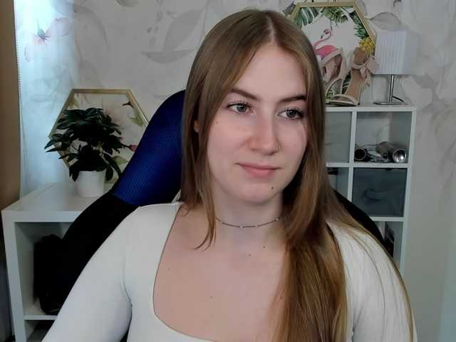 desireMegan live cam on BongaCams