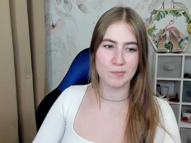 desireMegan live cam on BongaCams