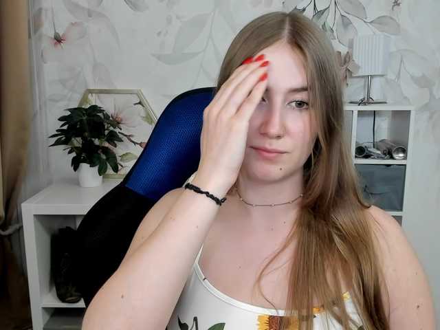 desireMegan live cam on BongaCams