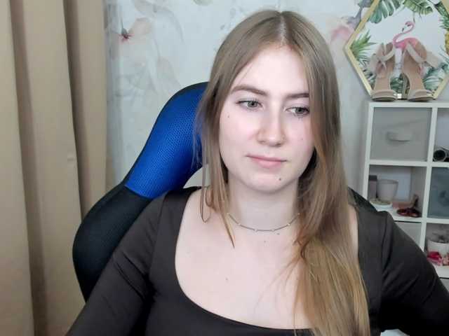 desireMegan live cam on BongaCams