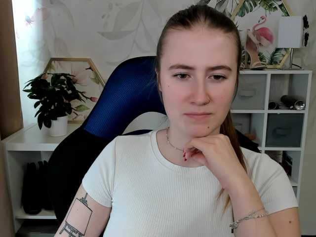 desireMegan live cam on BongaCams